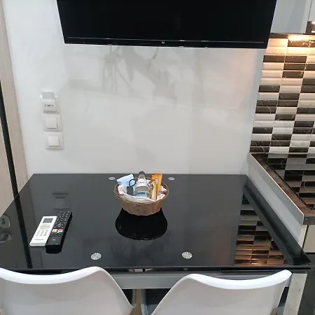 Beautiful Pedestrian Apartment